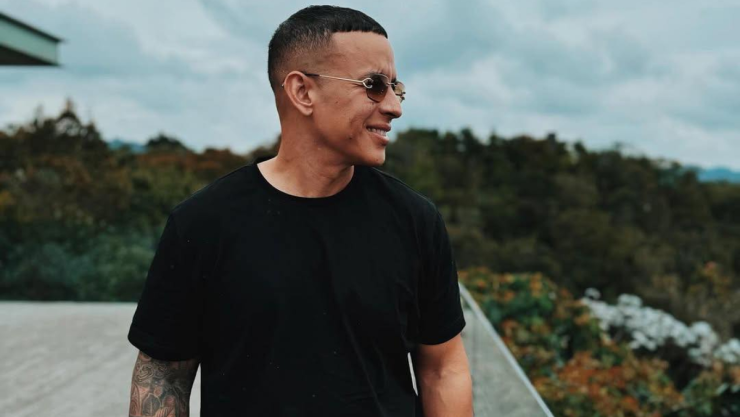 Daddy Yankee va contra su ex y pide deshacer corporaciones