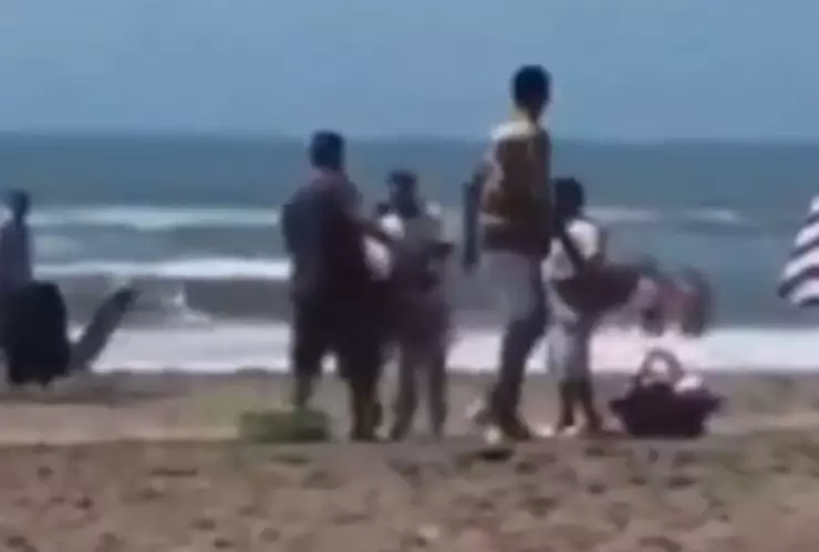 Video viral desata operativo tras pelea a golpes entre ambulantes en zona turística