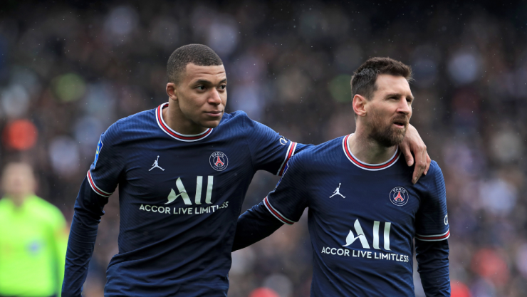 Mbappé y Messi