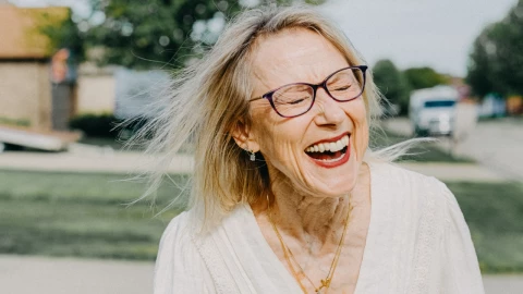 Estudio de Harvard revela qué debes comer para envejecer “como el vino”