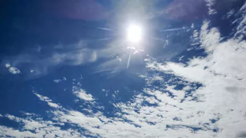 ¿Invierno dónde ¡Cerca de 30° grados de calor! Así estará el clima en León por horas hoy martes 6 de enero.jpg