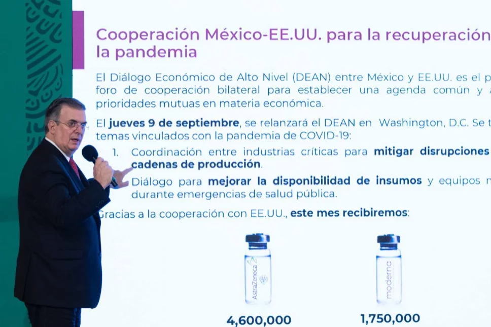 México espera alcanzar 120 millones de vacunas contra la COVID-19 a principios de octubre, señaló Marcelo Ebrard.