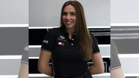 Hannah O’Brien firma con Cadillac