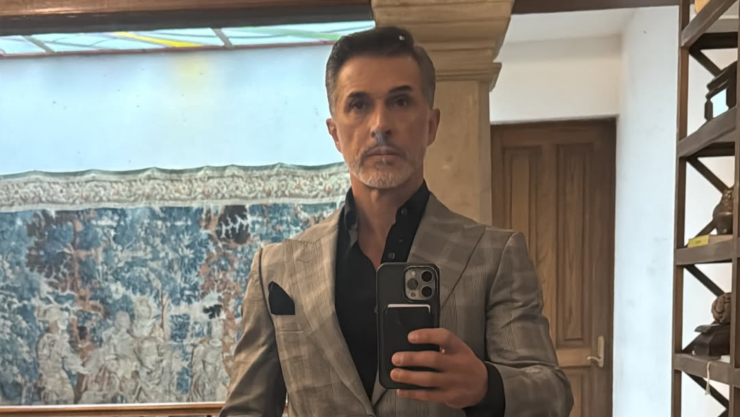 Sergio Mayer renuncia a Morena