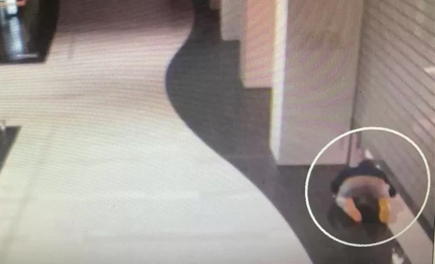Ladrón que se hizo pasar por maniquí