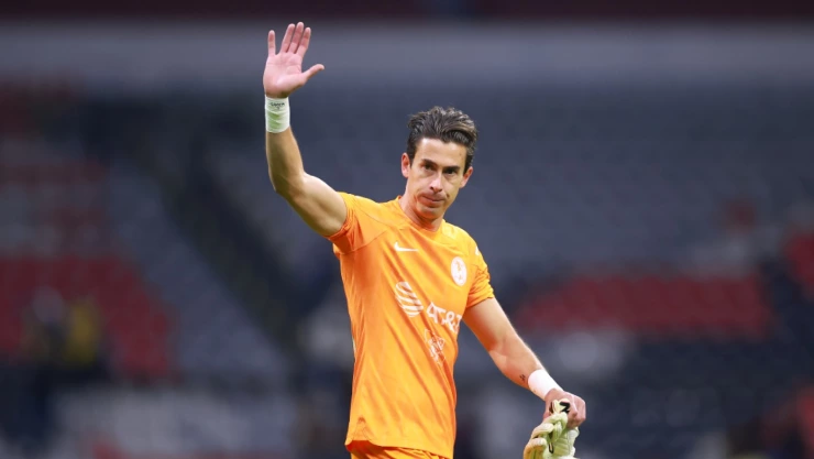 Oscar Jiménez saldría del América para el Apertura 2023