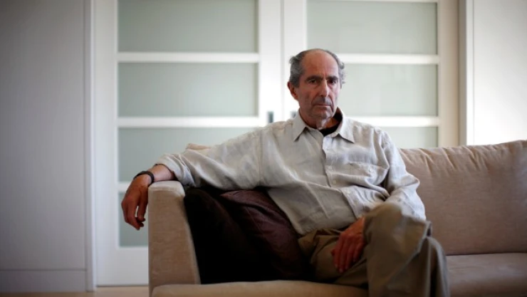 Autor ganador del premio Pulitzer Philip Roth muere a los 85 años