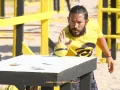 Los juegos de destreza requieren de máxima concentración y Gualy lo sabe.
