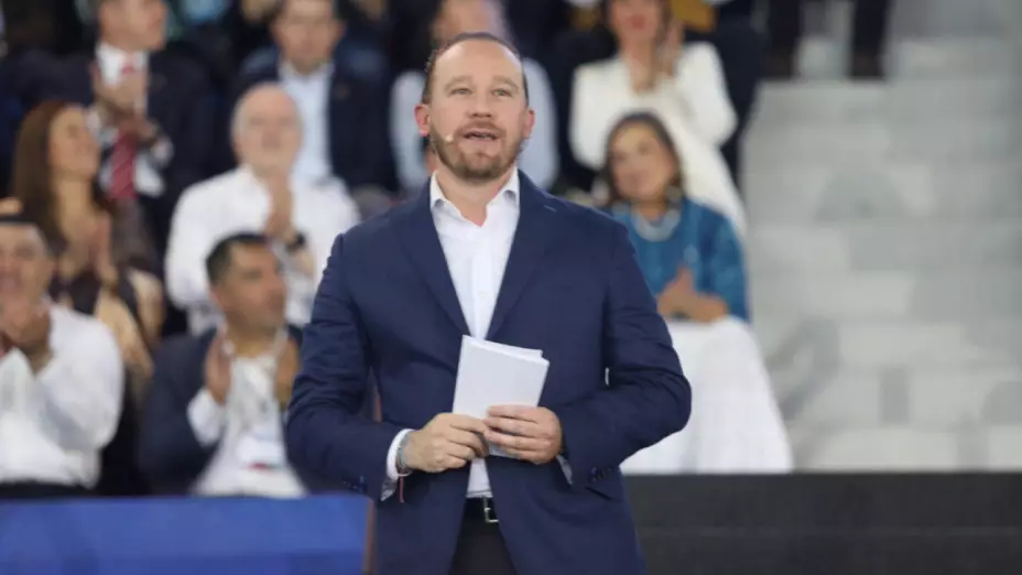 Congreso CDMX aprueba licencia temporal a Santiago Taboada