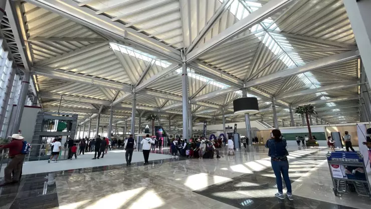 Sheinbaum y Del Mazo aplauden a AMLO por construcción del AIFA