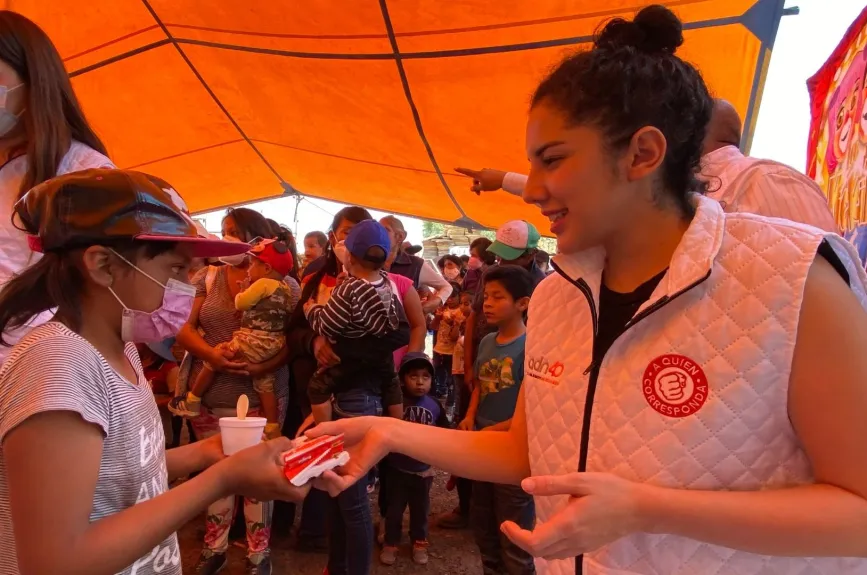 Visitamos a los niños de las ladrilleras de Chalco, Edomex y les llevamos un dulce regalo. ¡Revive los mejores momentos!