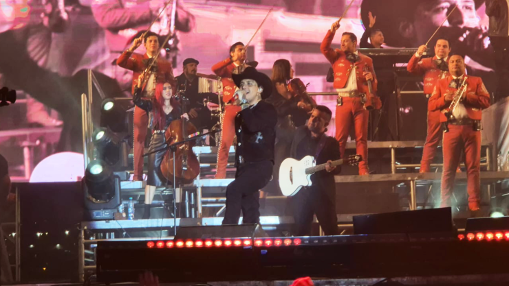 Christian Nodal en Chihuahua.jpg