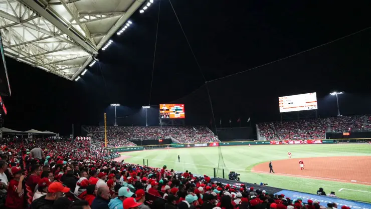 Estadio Alfredo Harp Helú lleno