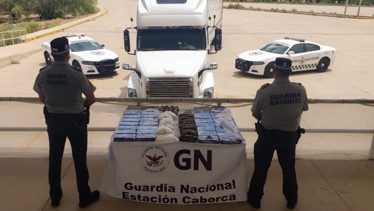 B01DHF VIDEO CRYSTAL Y FENTANILO EN TRACTOCAMIÓN.jpeg