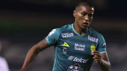 Pedro Aquino Le&oacute;n Am&eacute;rica