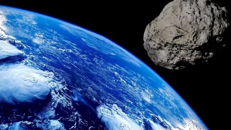 Detectan asteroide asesino de planetas oculto en el brillo del Sol