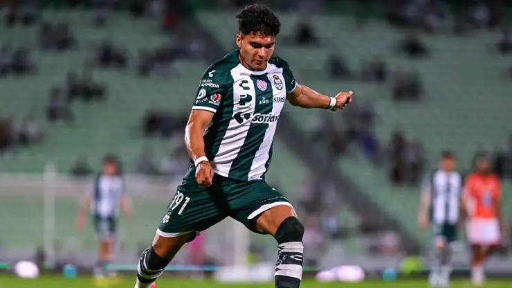 Stephano Carrillo se despide de Santos Laguna