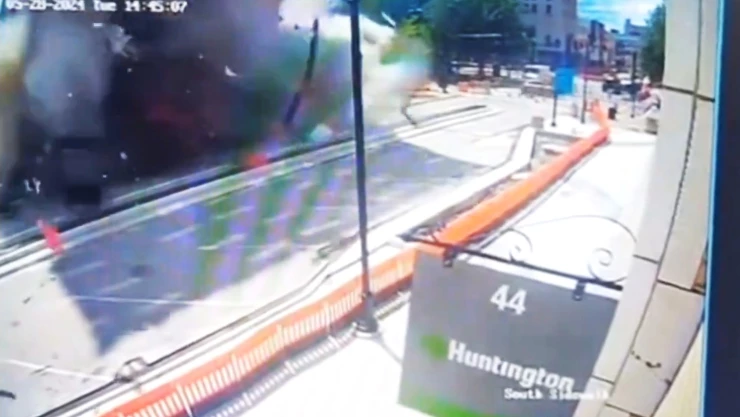 explosión-en-banco-de-ohio-hay-varios-heridos-video