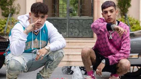 SOLTEROS CODICIADOS.jpg