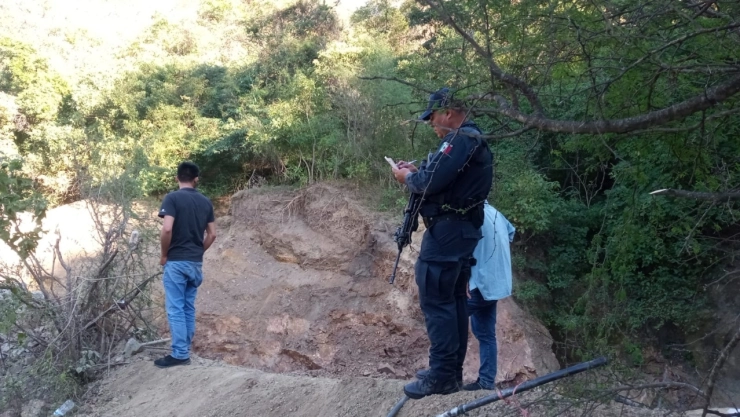 Confirman muerte de 2 mineros tras derrumbe en mina de Sinaloa