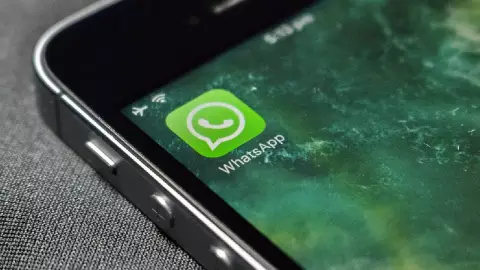¿Tienes uno? Estos celulares se quedarán sin WhatsApp en octubre