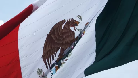 Día de la bandera Habrá clases este lunes 24 de febrero en Jalisco