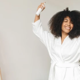 Cómo lavar el cabello en seco 3 ideas para principiantes
