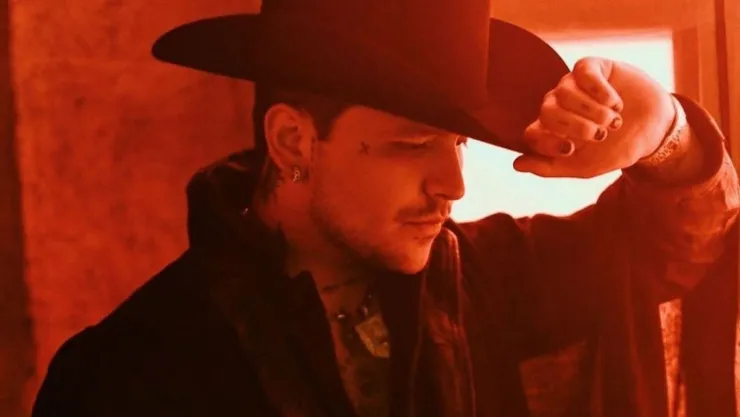 Christian Nodal defiende a Belinda de ataques en redes sociales. (FOTO)