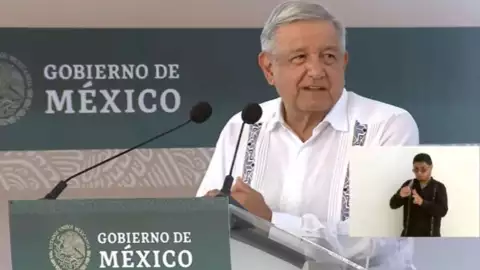 amlo-aeropuerto-santa-lucia-campeche-.jpg