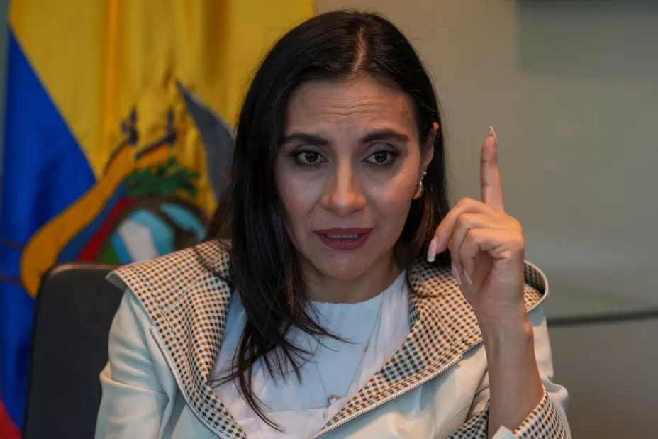 Verónica Abad, vicepresidenta de Ecuador no podrá aspirar a la presidencia .jpg
