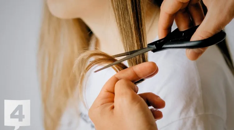 4 cortes midi con ondas suaves que estilizan el rostro y afinan tus facciones en segundos.jpg