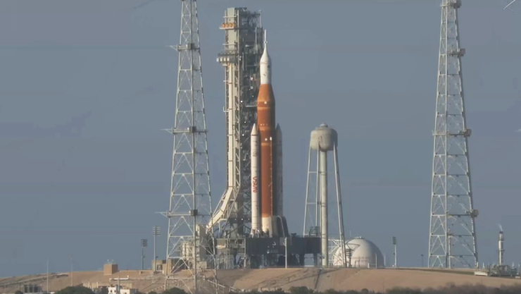 Artemis II lanzamiento.jpg