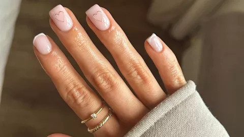 uñas 14 de febrero minimalistas