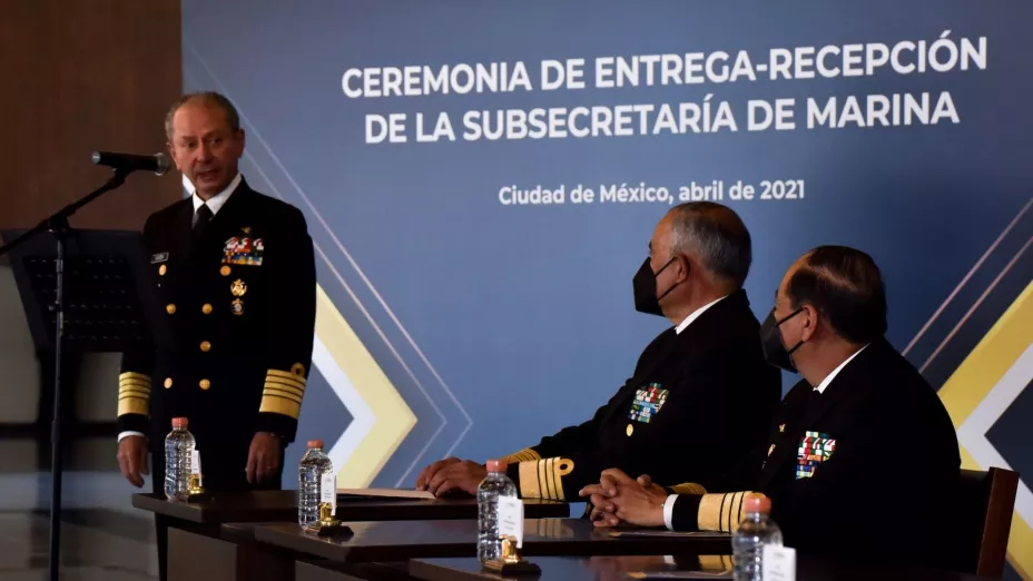 Marina entrega recepción1.jpg