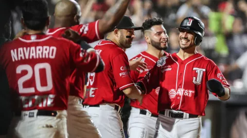 Efrén Navarro MVP Serie del Rey Toros de Tijuana campeón