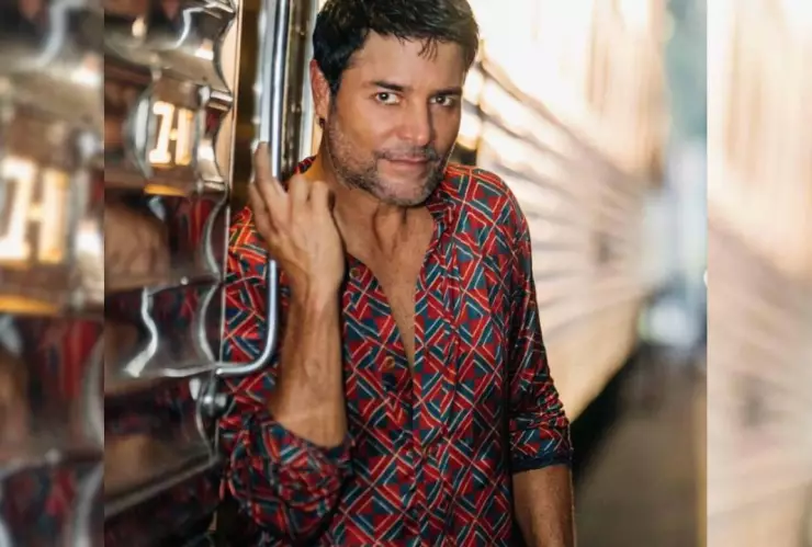 ¿Chayanne en Cancún? El papá de Latinoamérica anuncia su gira “Bailemos Otra Vez”