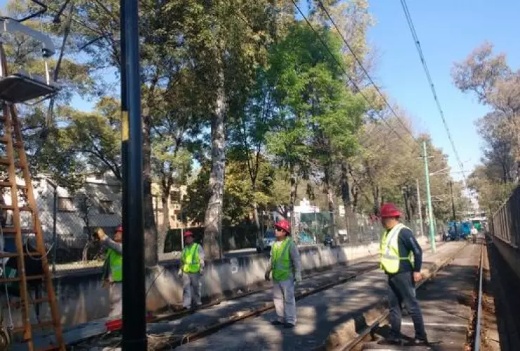 Trabajos en Tren Ligero provocan cierres en Calzada Tlalpan