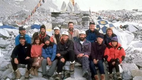Alpinistas Everest 1996