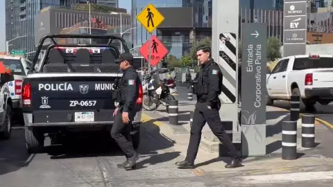 Balacera en gimnasio de plaza comercial de Zapopan deja 2 muertos