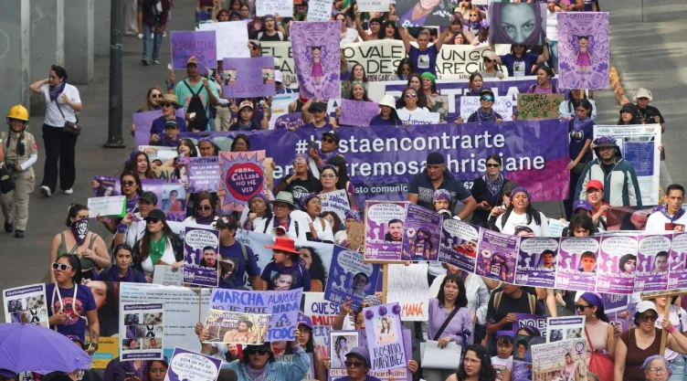 Marcha por los desaparecidos el 8 de marzo de 2026.