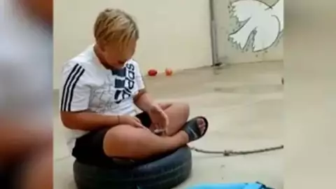 Video ¡Indisgante! Niño lleva pastel a la escuela y le hacen bullying