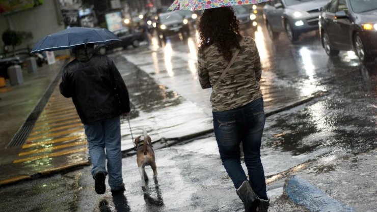 LIGERA LLUVIA EN EL VALLE DE MÉXICO