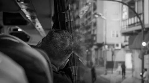 Ante la amenaza de suspensión del servicio de transporte público, suspenderán clases presenciales el 31 de octubre