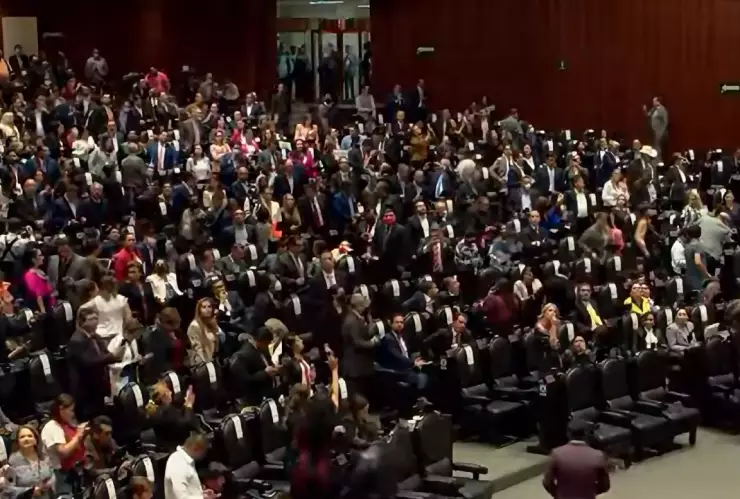 Ejército en las calles diputados 2029