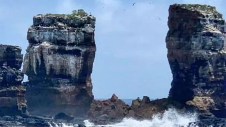 arco-darwin-islas-galapagos.jpg