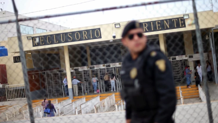 Fiscalía CDMX investiga el hallazgo de cabezas humanas cerca del Reclusorio Oriente.