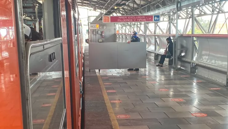 Usuario muere al arrojarse a las vías de la Línea B del Metro CDMX
