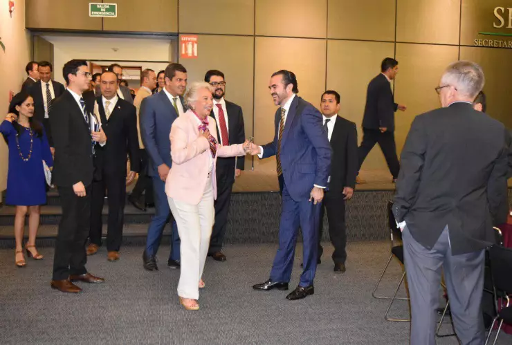 Olga Sánchez realiza primera mesa para la gobernabilidad.