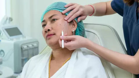 En entrevista para adn40, el máster en medicina estética, Víctor Hugo Domínguez, nos señaló cuáles son los tratamientos más solicitados en México.