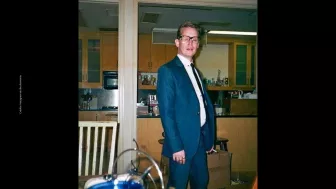 Macaulay Culkin TV Azteca_11.jpg